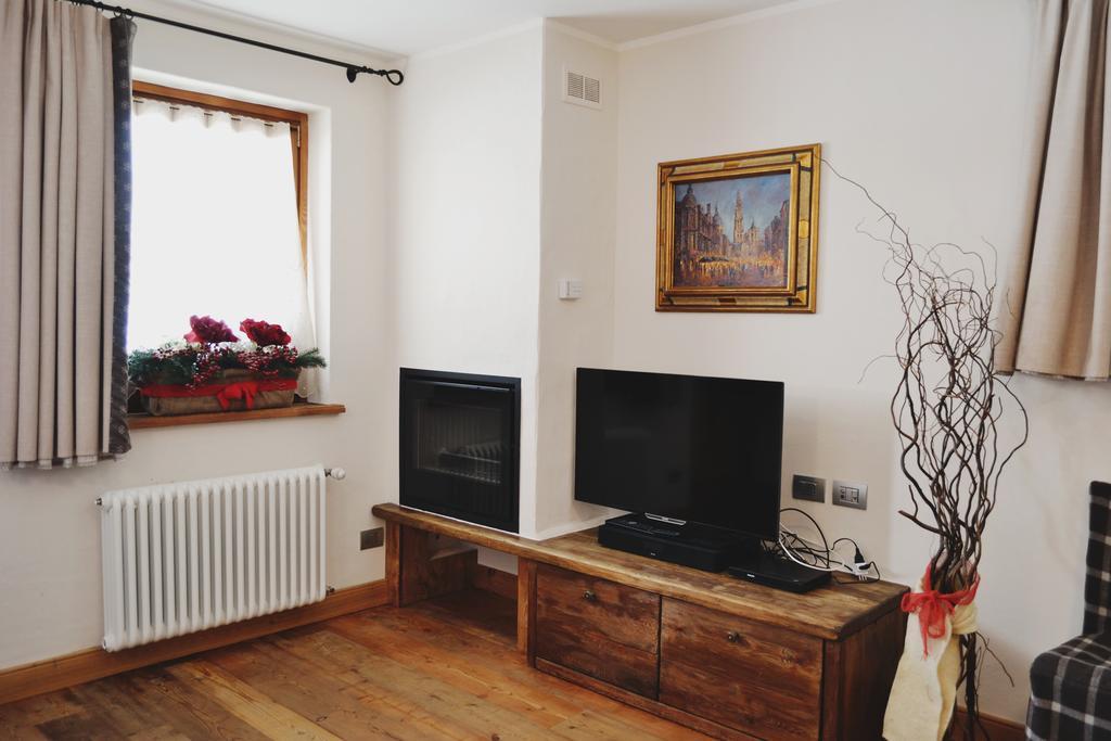 Maison Carrel Elegant 8 Breuil-Cervinia Dış mekan fotoğraf